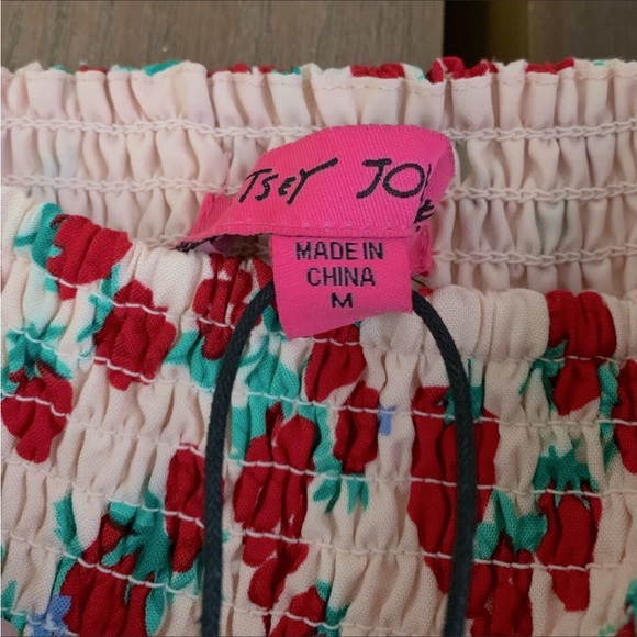 Strawberry Print Off-Shoulder Dress - Picture 15 of 15